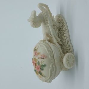 Cake Topper Horse and Box Carriage/Polyresin